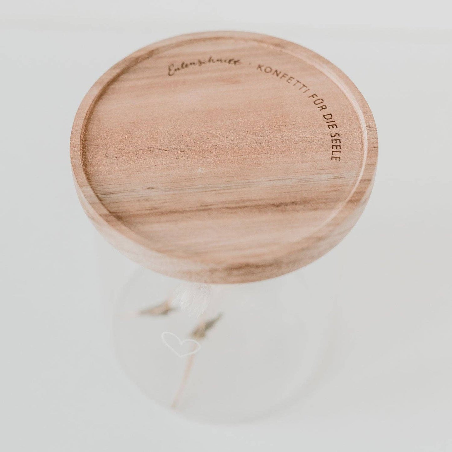 Storage jar heart white 13cm