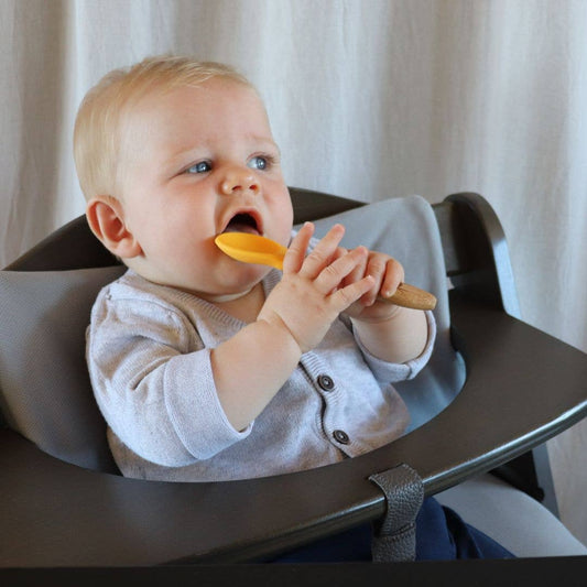 Children's spoon set made of bamboo