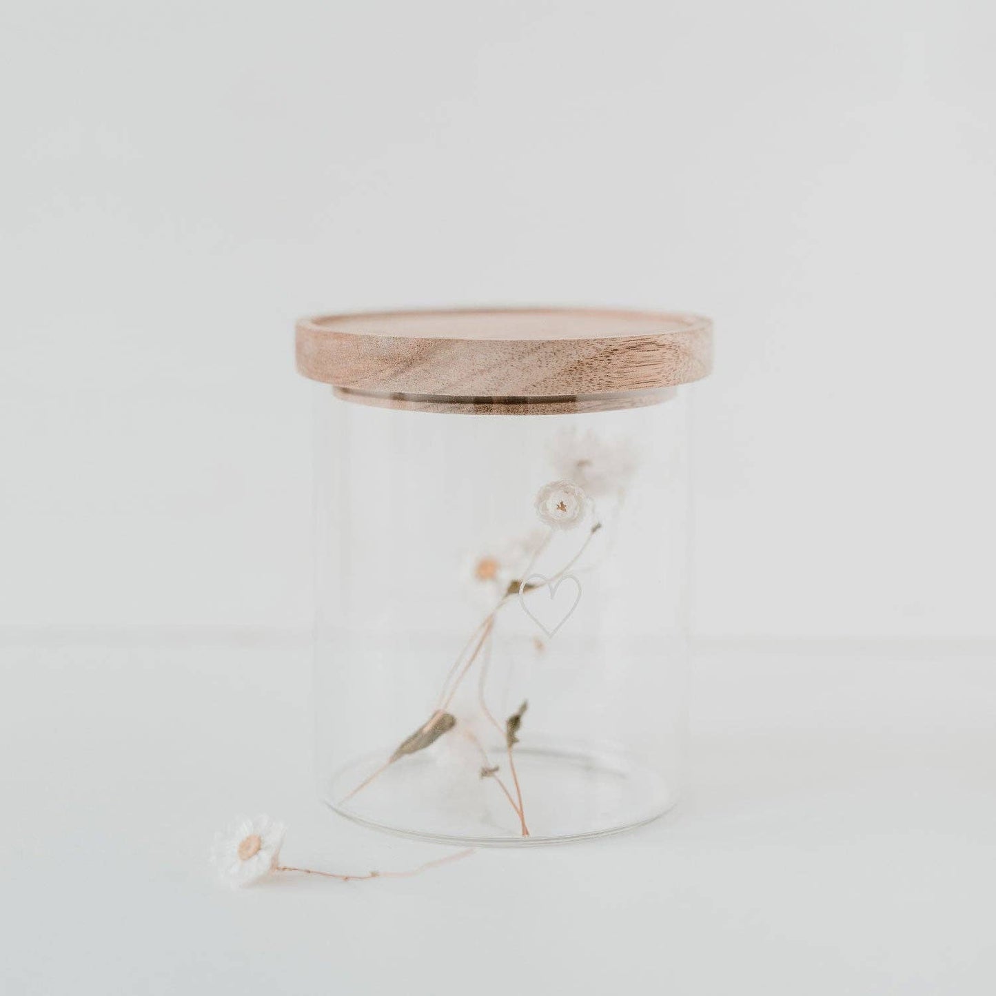 Storage jar heart white 13cm