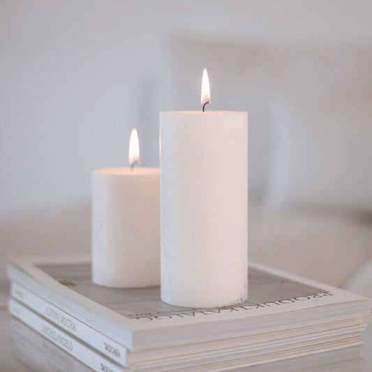 Blockkerze Olive 7x15cm Weiss