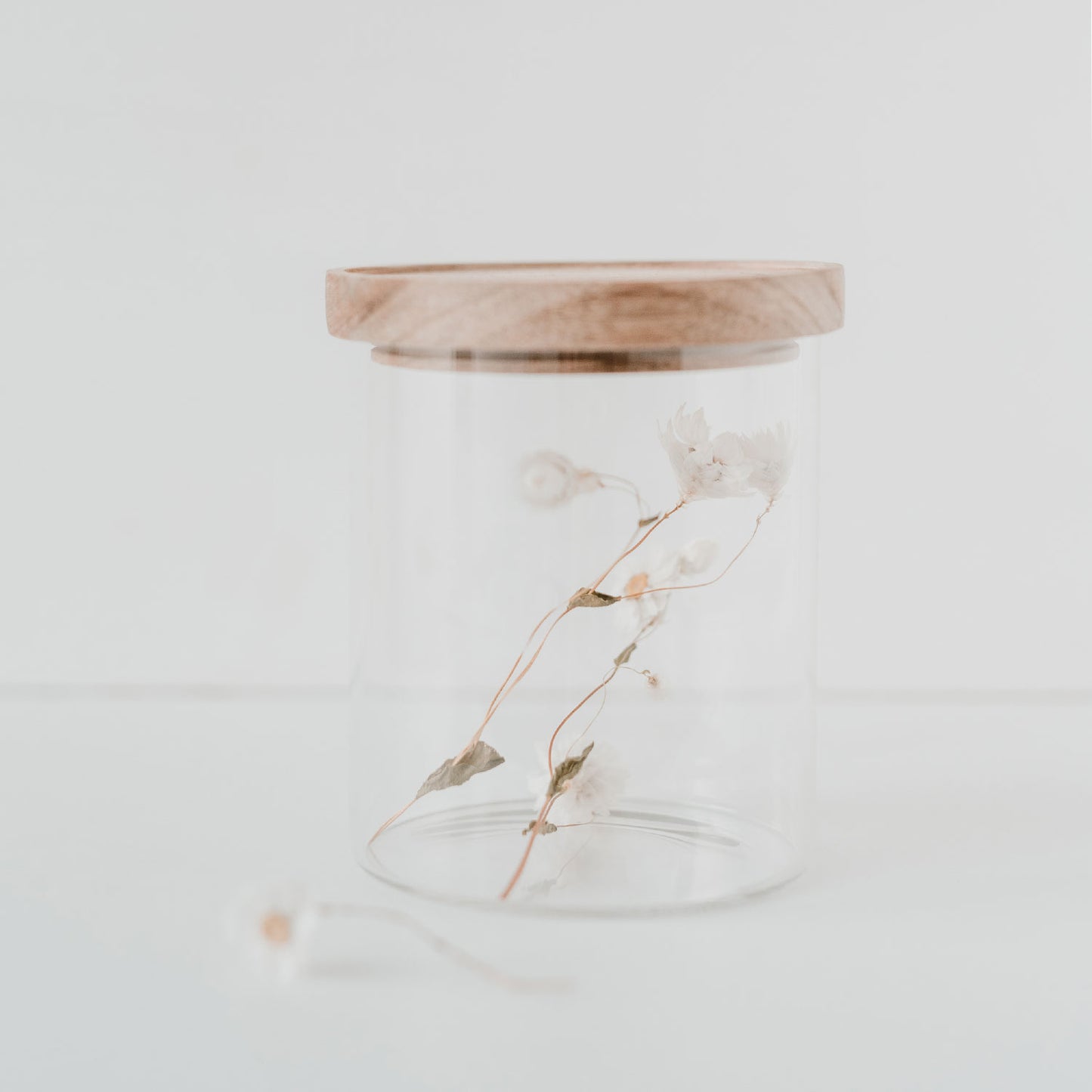 Storage jar heart white 13cm