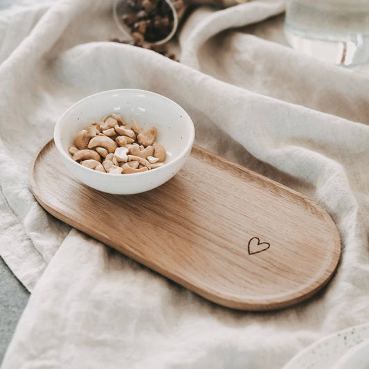 Eulenschnitt Tablett Herz aus Eiche